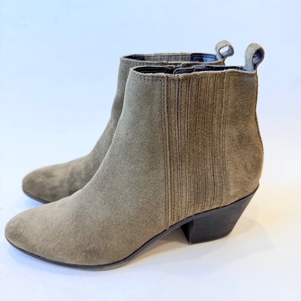 Frye & Co. Jacy Chelsea Ankle block heels booties Women’s Size 9.5 – green /sage